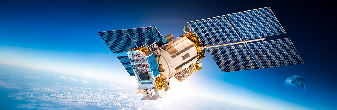 Telecommunications satellite