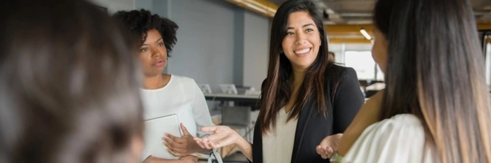 Mujeres emprendedoras en El Salvador