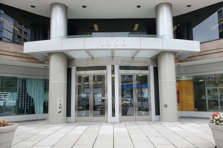 Fachada del edificio de BID Invest