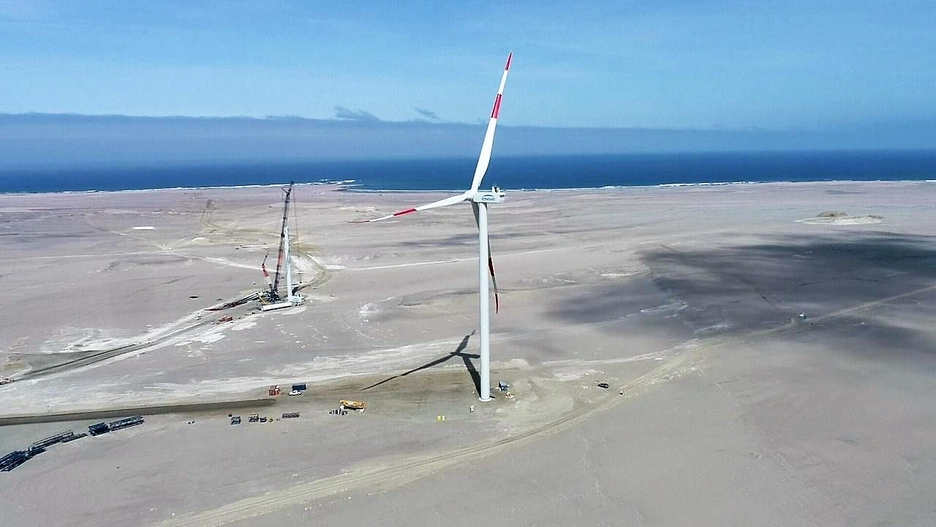 windmill-farm-Peru-Lomitas