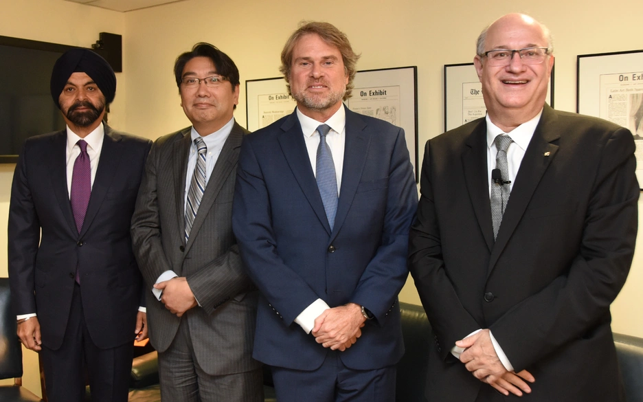 IDB Group and World Bank Group heads meet to sign partnership