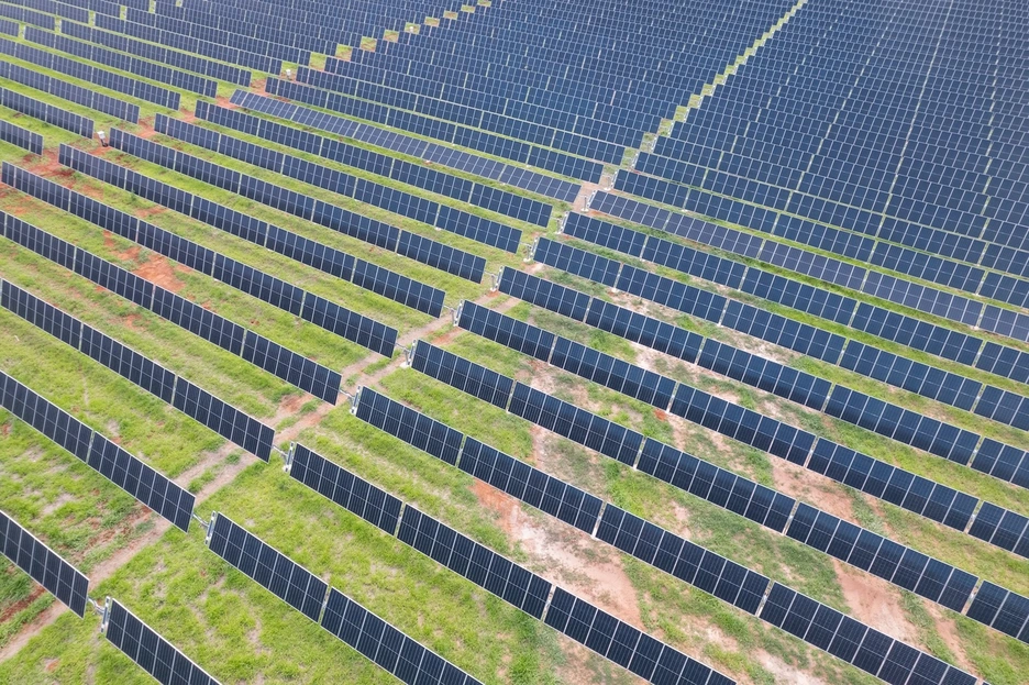 Nota de pie (imagen): Planta Solar Boa Sorte (438 MWp) de Atlas Renewable Energy localizada en Minas Gerais, Brasil.